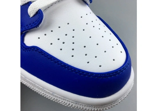 554724-451 AIR 554724-451 MID JORDAN HYPER ROYAL VIOLET-WHITE HYPER 1 0330